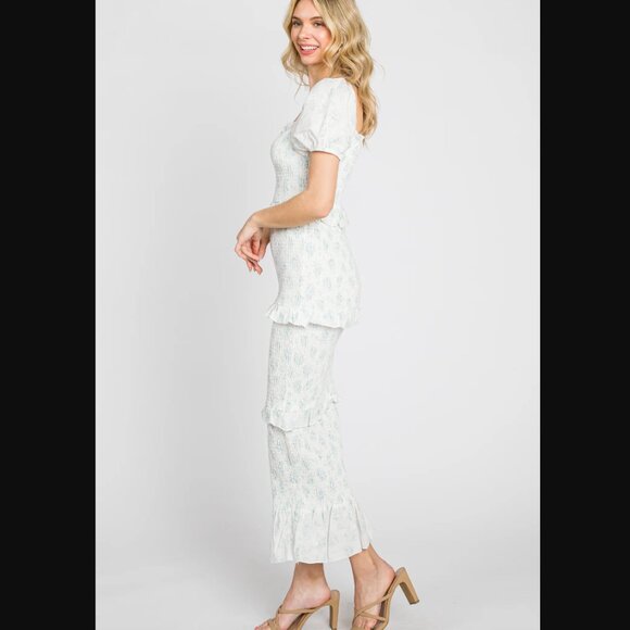 Pinkblush Mable Ada Light Blue Floral Square Neck Smocked Maxi Dress M - Picture 2 of 9